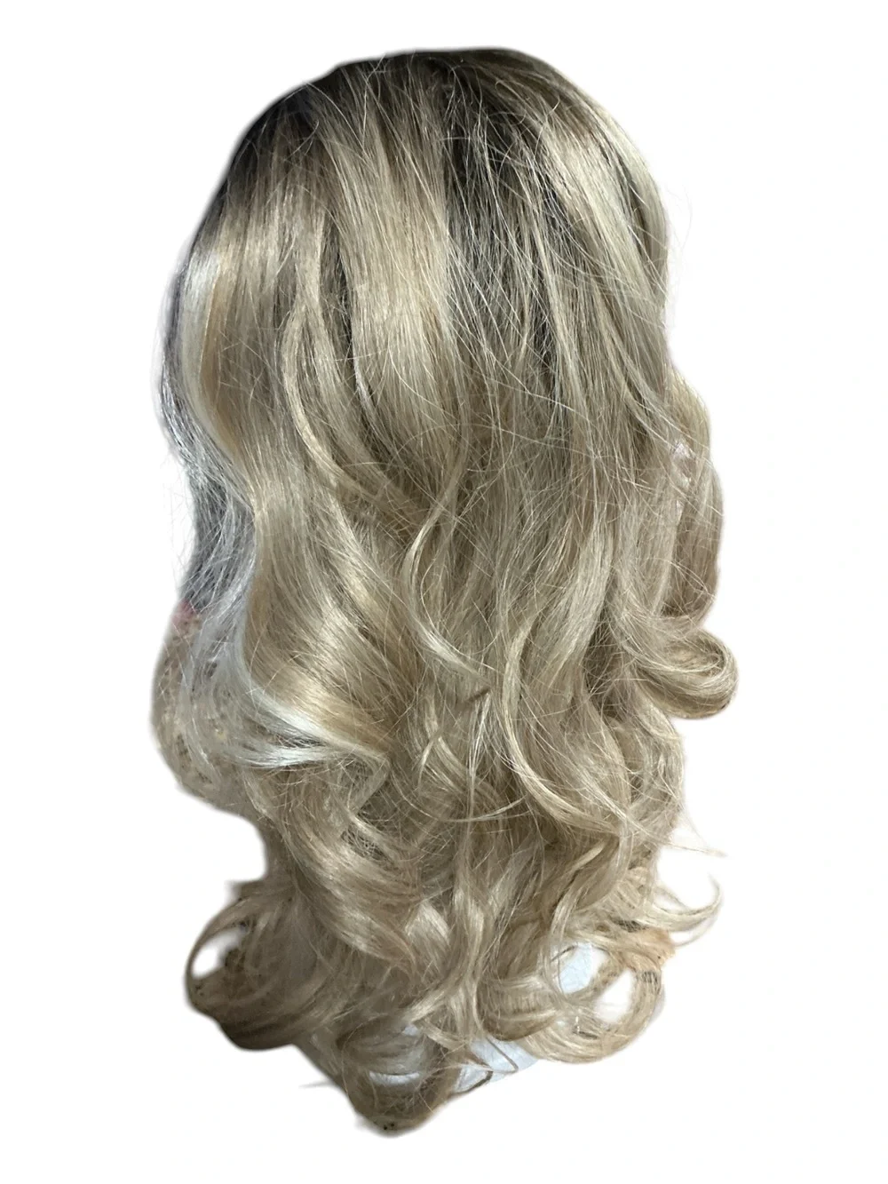 CSC Melanie. Blended Ash Blonde Long Wavy Womens Wig